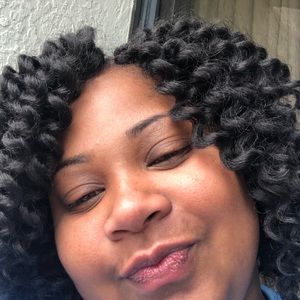 Meet your Posher, Bianca